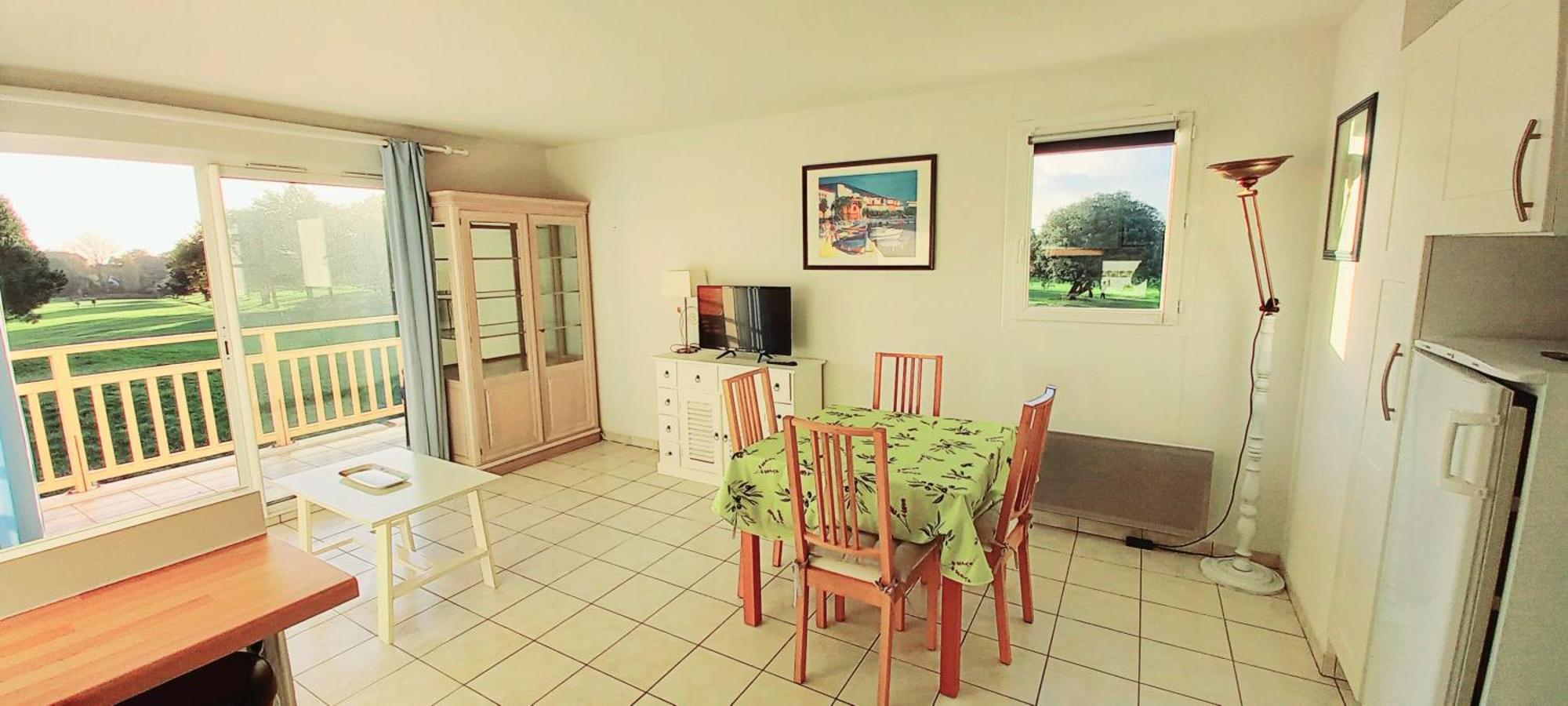 3 Pieces Proche Plage Commerces Et Golf Pornic Luaran gambar